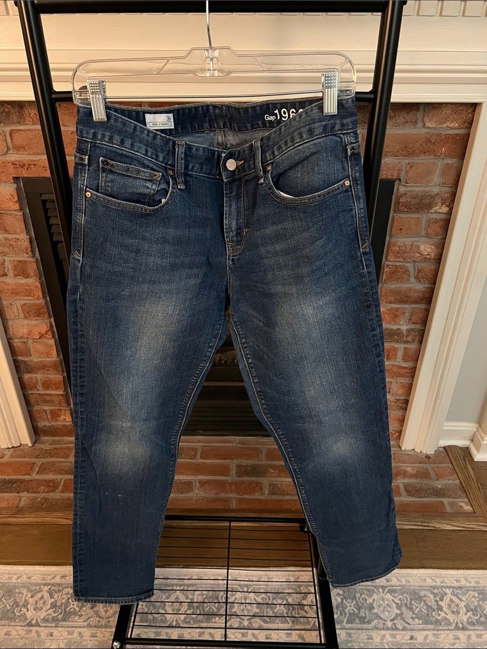 GAP Men’s Slim Straight Jeans in Dark Blue Wash
